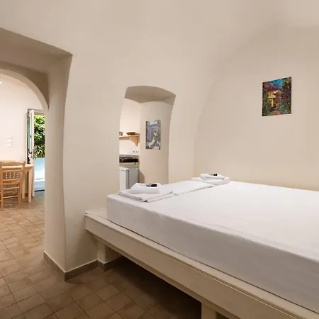 Aria Di Rodi Apartment *