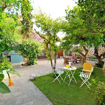 Aria Di Rodi Apartment *